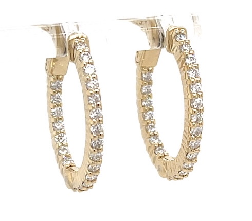 Oval Shared Prong In & Out Hoop