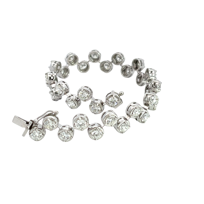 14K White Gold 7.66ctw Diamond Fashion Bracelet 14K White Gold 7.66ctw Diamond Fashion Bracelet