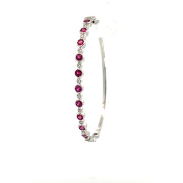 18k White Gold .25ctw Diamond 1.6ctw Burma Bracelet