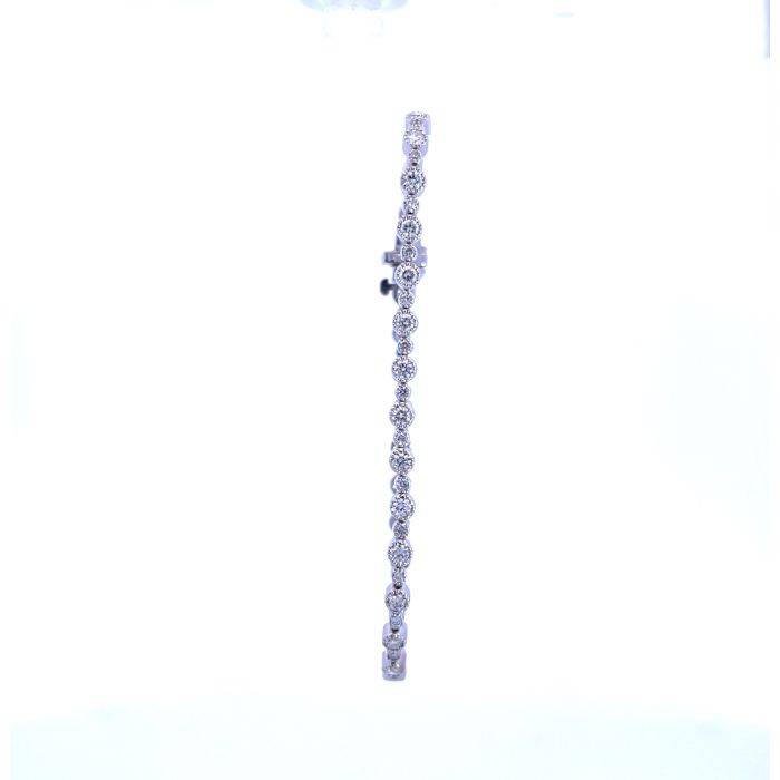 14K White Gold 2.08 Diamond Bracelet 14K White Gold 2.08 Diamond Bracelet