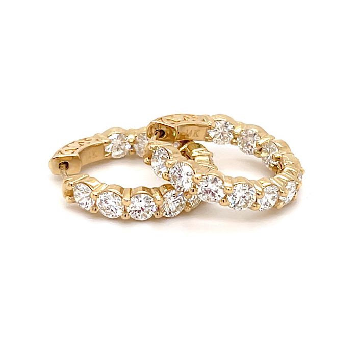 Shared Prong In & Out Hoop